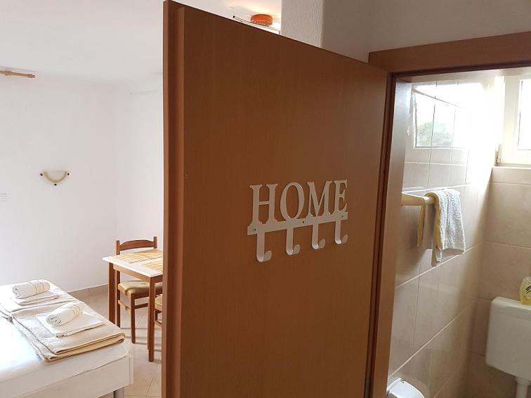 Apartmani Toni Poce 2 Primošten Exterior foto