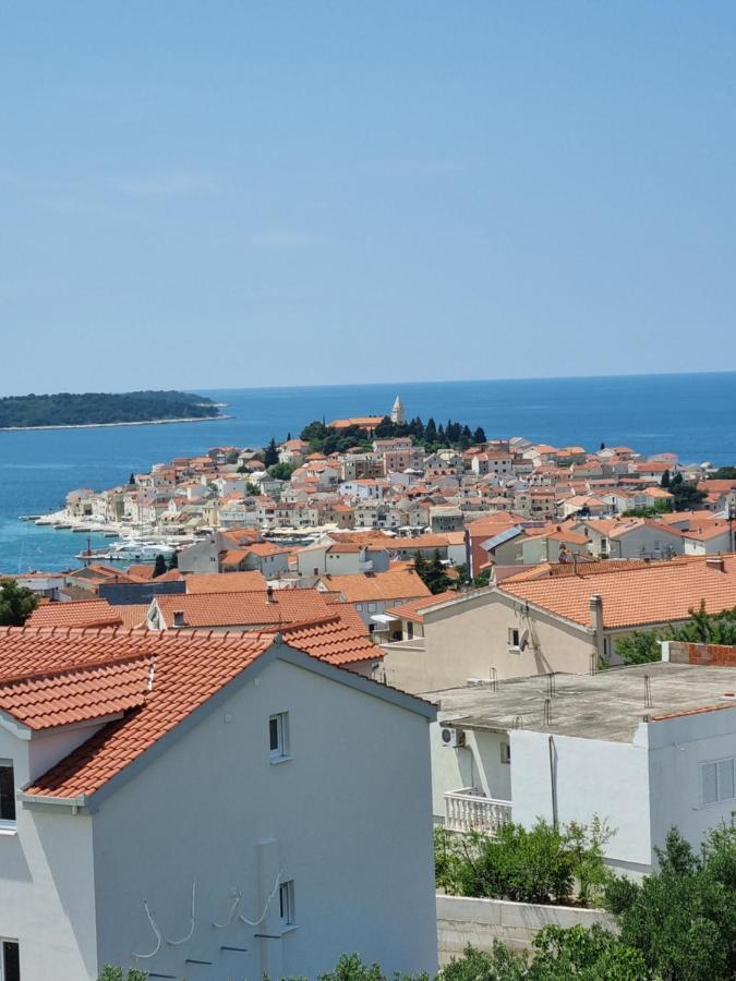Apartmani Toni Poce 2 Primošten Exterior foto