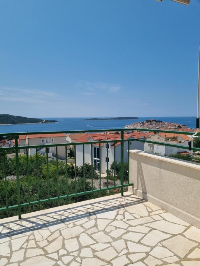 Apartmani Toni Poce 2 Primošten Exterior foto