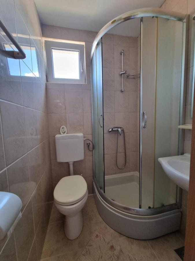 Apartmani Toni Poce 2 Primošten Exterior foto