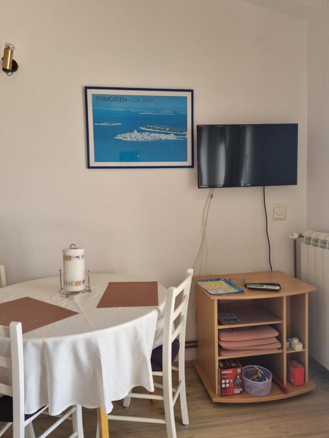 Apartmani Toni Poce 2 Primošten Exterior foto